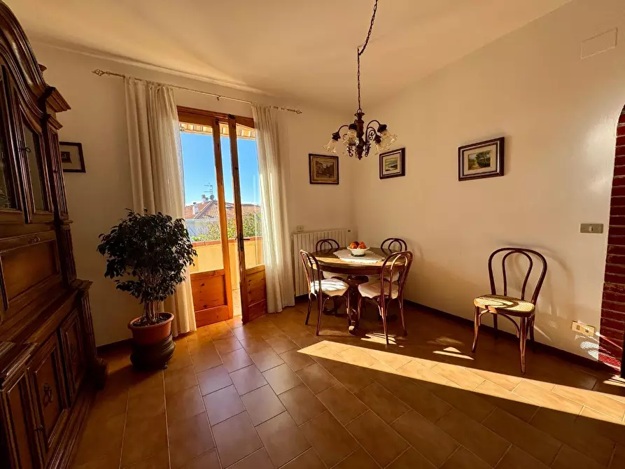 Immagine 6 di Appartamento in vendita  a Rosignano Marittimo