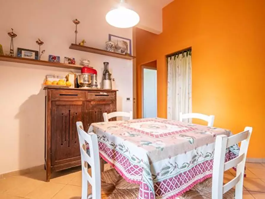 Immagine 5 di Appartamento in vendita  a Pontedera