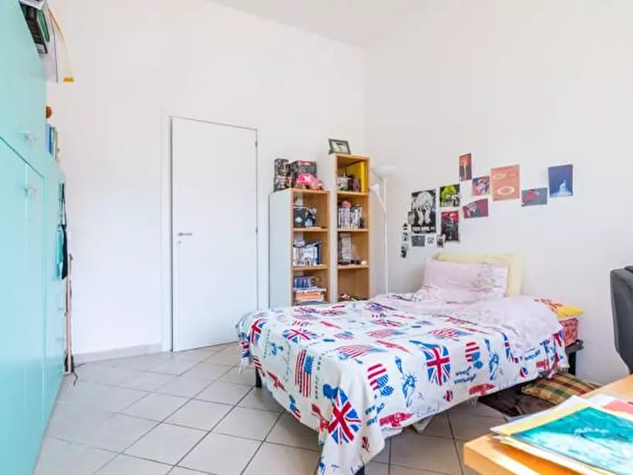 Immagine 14 di Appartamento in vendita  a Pontedera