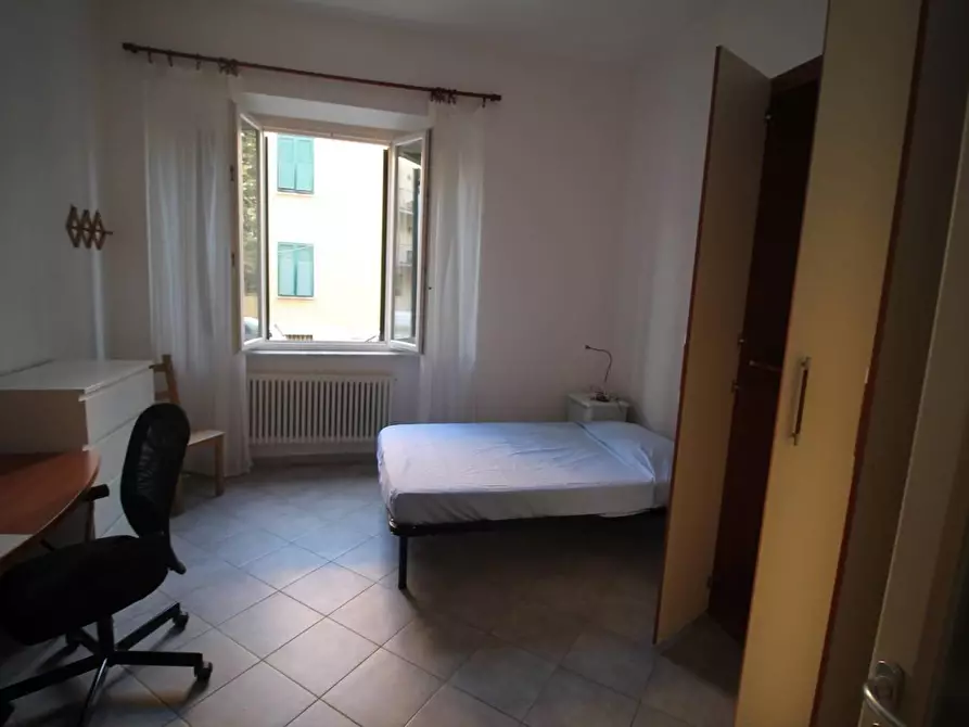 Immagine 10 di Appartamento in vendita  a Pisa