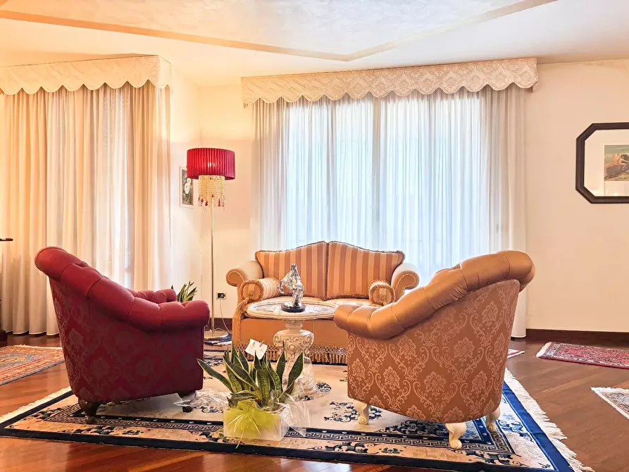 Immagine 9 di Appartamento in vendita  a Empoli