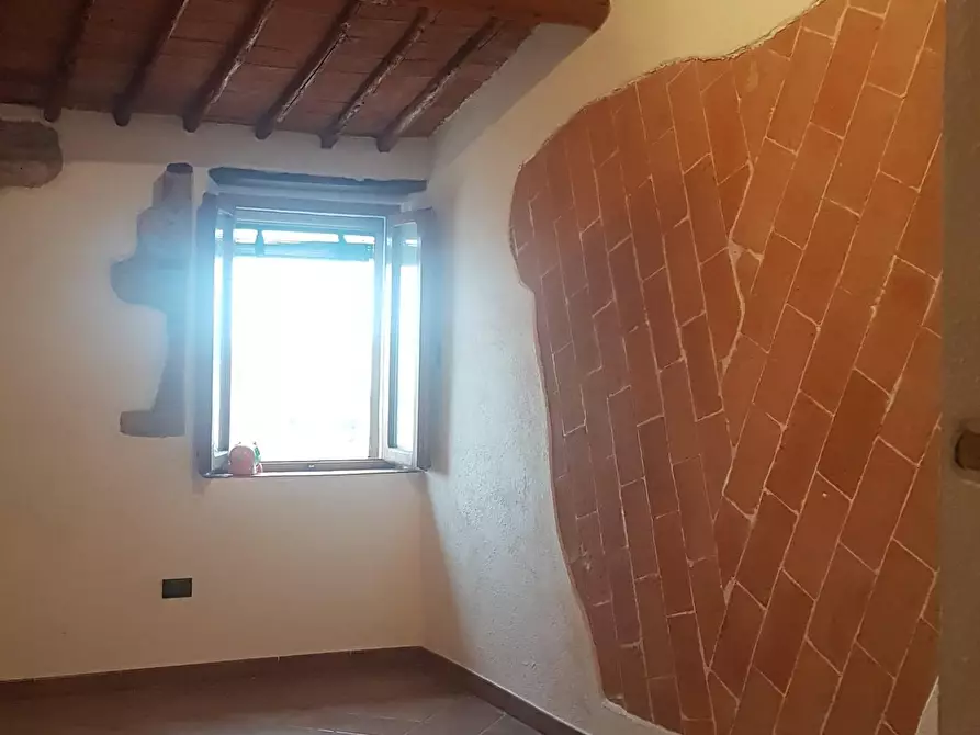 Immagine 4 di Appartamento in vendita  a Casole D'elsa