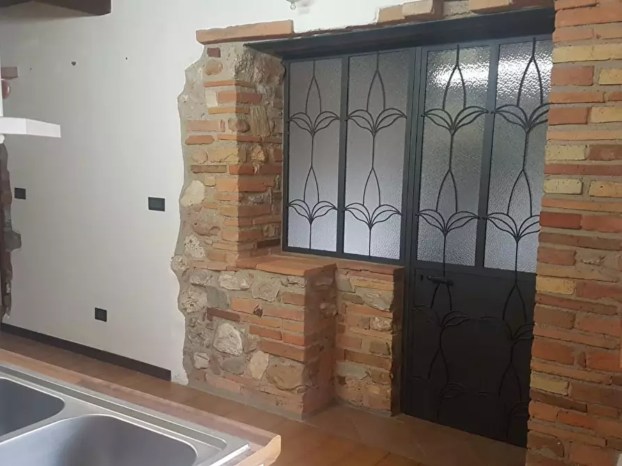 Immagine 6 di Appartamento in vendita  a Casole D'elsa