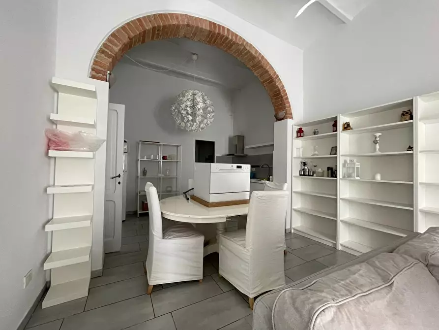 Immagine 6 di Appartamento in affitto  a Siena