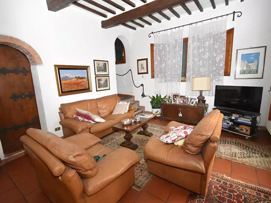 Immagine 7 di Rustico / casale in vendita  a San Giuliano Terme