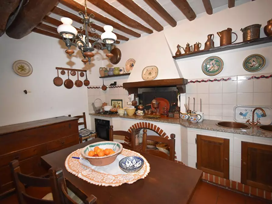 Immagine 15 di Rustico / casale in vendita  a San Giuliano Terme