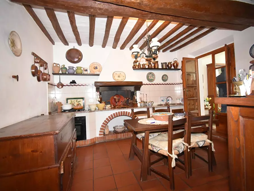 Immagine 12 di Rustico / casale in vendita  a San Giuliano Terme