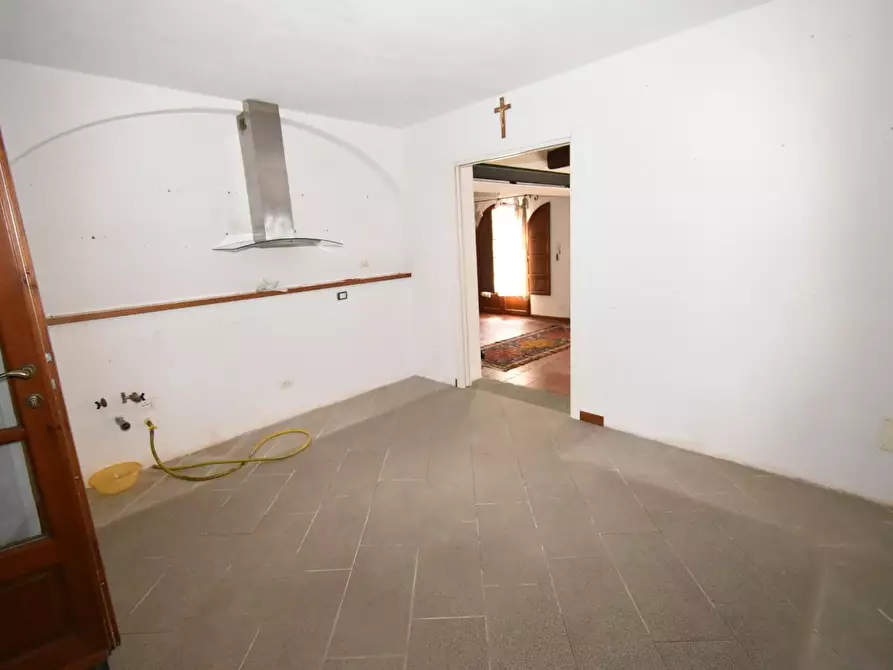 Immagine 60 di Rustico / casale in vendita  a San Giuliano Terme