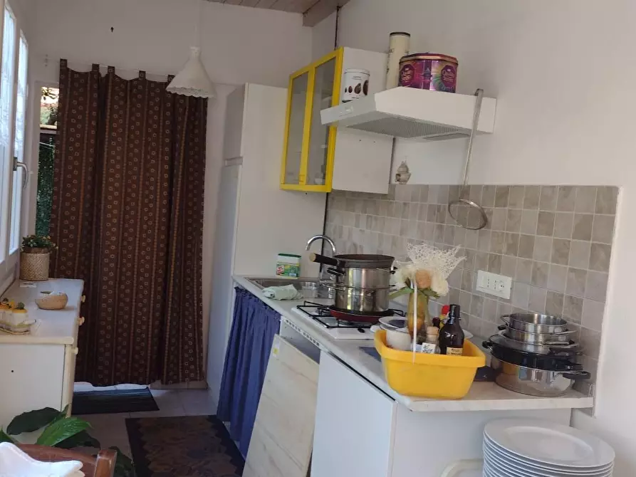 Immagine 15 di Casa semindipendente in vendita  a Massa