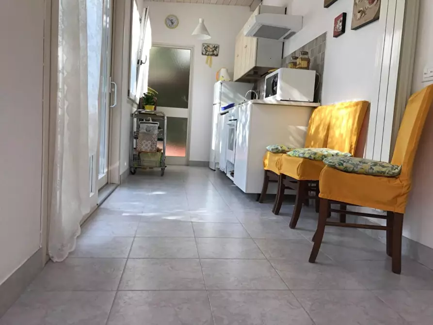 Immagine 7 di Casa semindipendente in vendita  a Massa