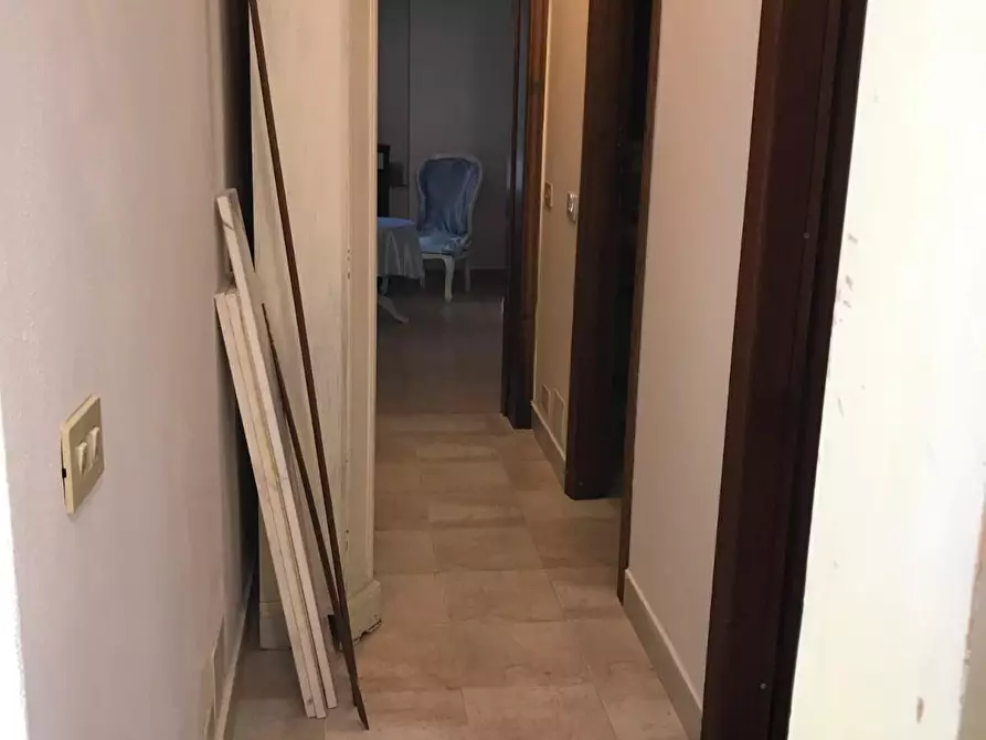 Immagine 17 di Casa semindipendente in vendita  a Massa