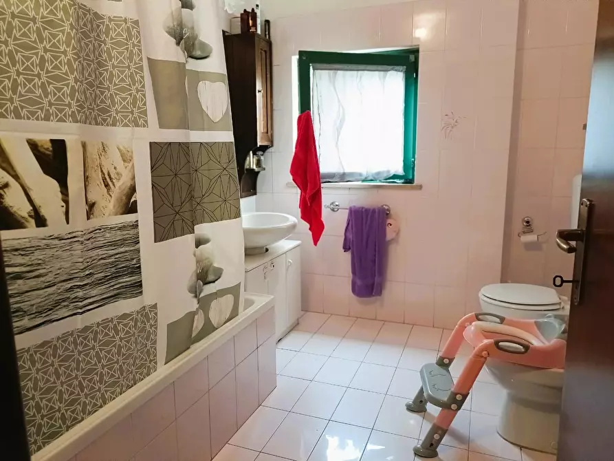 Immagine 19 di Porzione di casa in vendita  a Collesalvetti