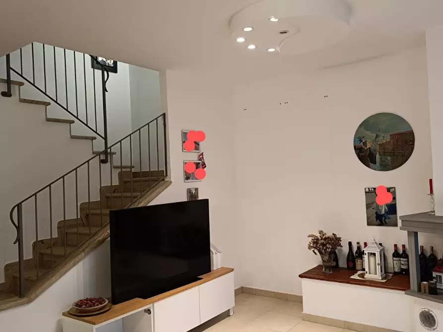 Immagine 6 di Casa bifamiliare in vendita  a Fauglia