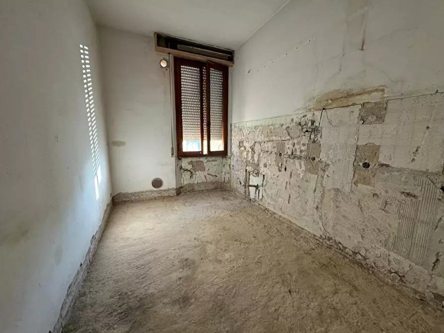 Immagine 2 di Appartamento in vendita  a Pontedera