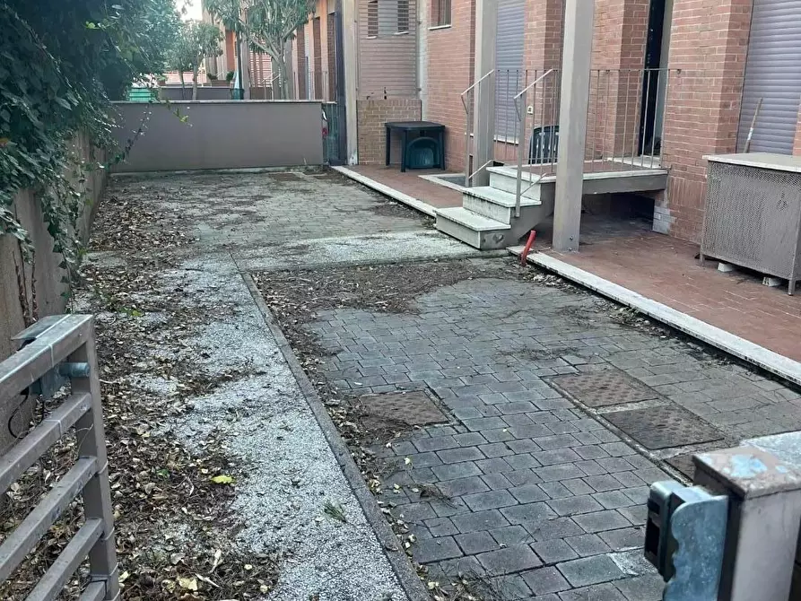 Immagine 13 di Appartamento in vendita  a Pisa