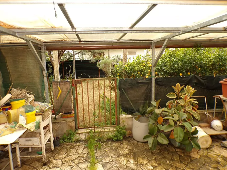 Immagine 22 di Villa in vendita  a Cascina