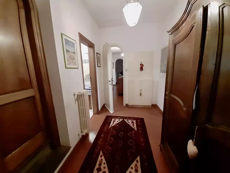 Immagine 6 di Villa in vendita  a San Giuliano Terme