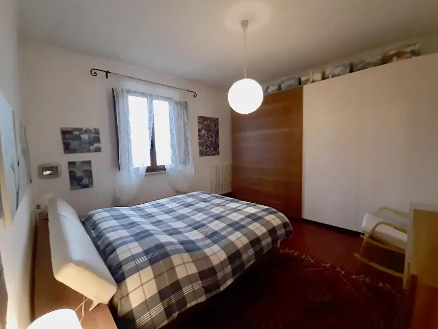 Immagine 8 di Villa in vendita  a San Giuliano Terme