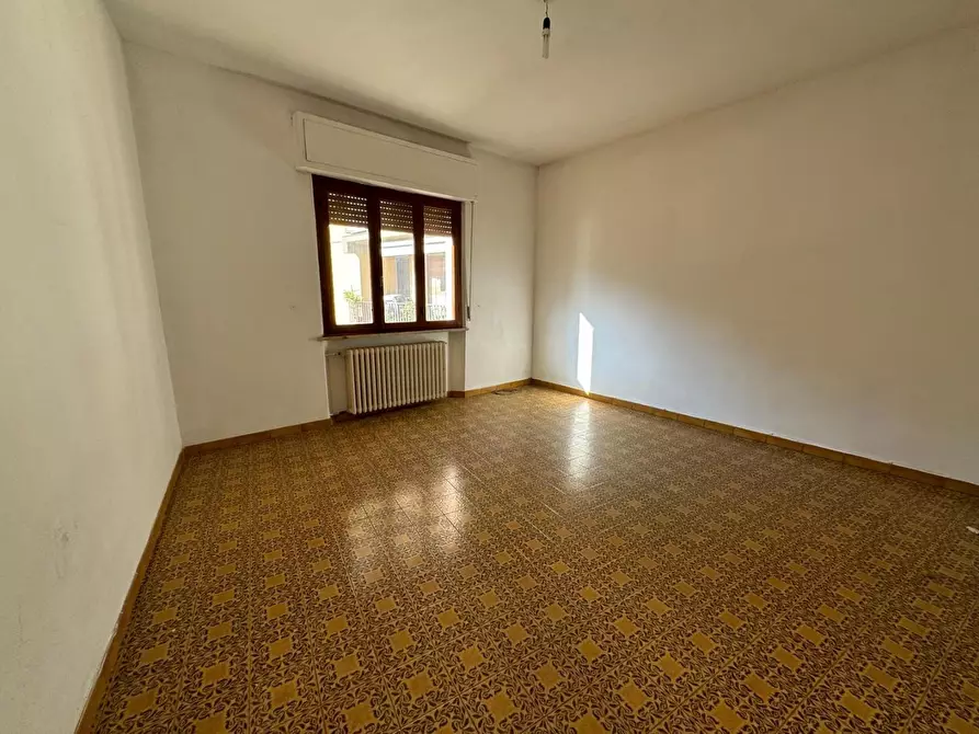 Immagine 10 di Appartamento in vendita  a Buti