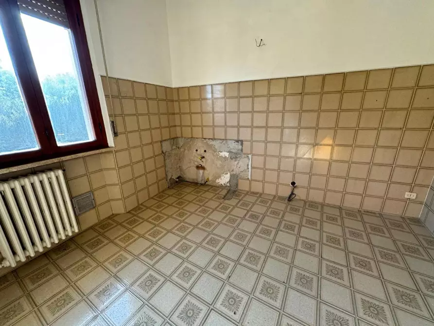 Immagine 13 di Appartamento in vendita  a Buti