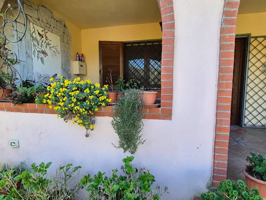 Immagine 6 di Casa bifamiliare in vendita  a Massarosa