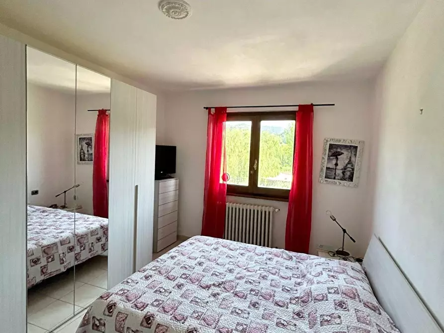 Immagine 27 di Casa bifamiliare in vendita  a Massarosa