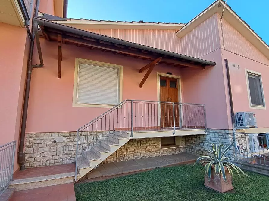 Immagine 2 di Terratetto in vendita  a Rosignano Marittimo