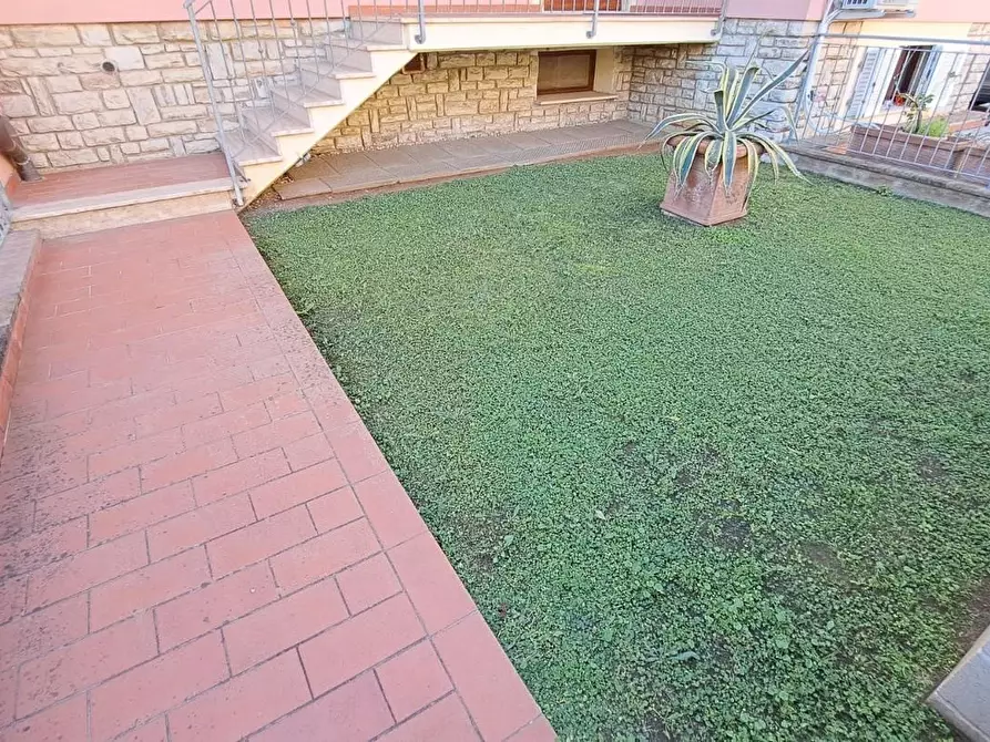 Immagine 25 di Terratetto in vendita  a Rosignano Marittimo