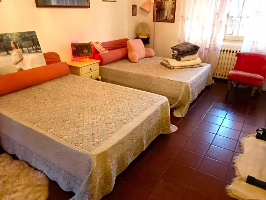 Immagine 20 di Villa in vendita  a Montignoso