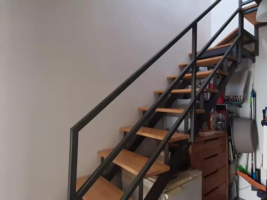 Immagine 13 di Appartamento in vendita  a Cecina