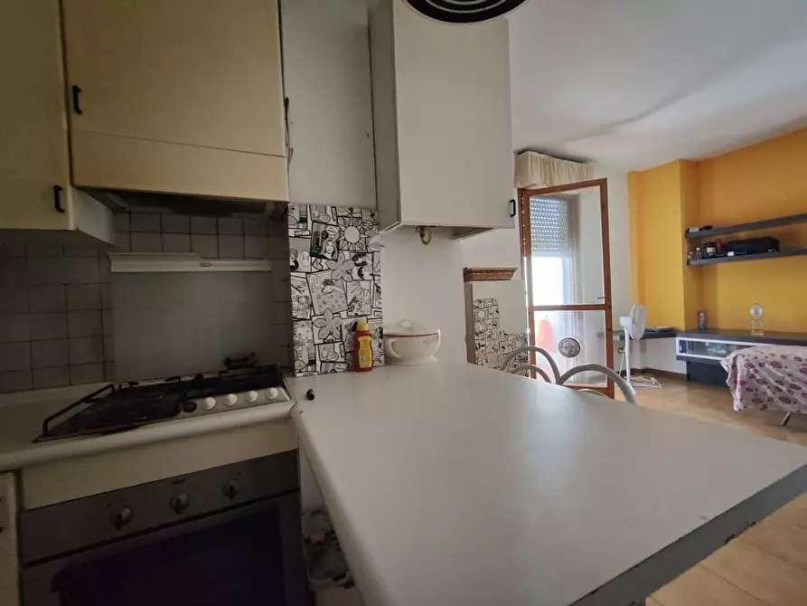 Immagine 2 di Appartamento in vendita  a Pisa