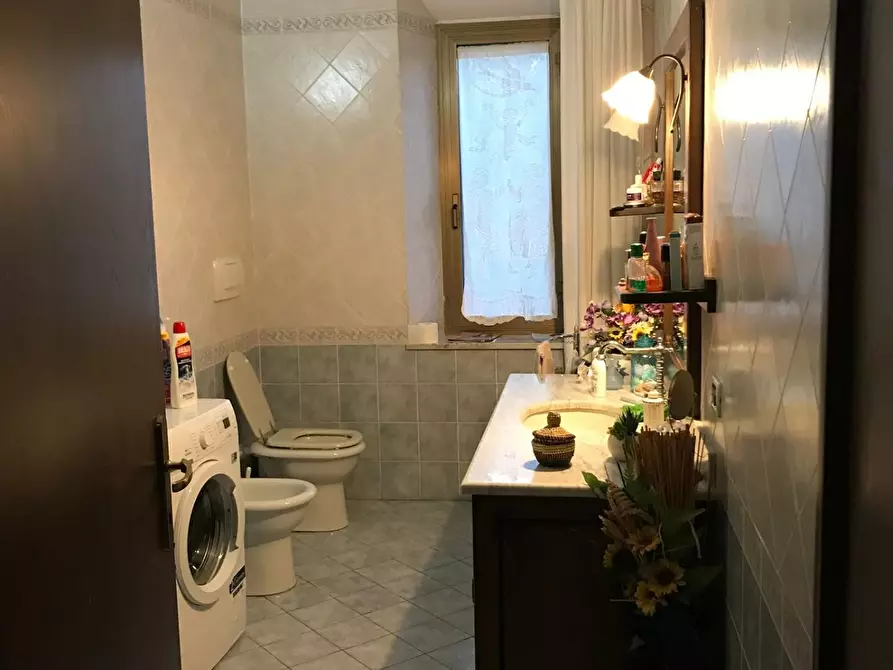 Immagine 4 di Casa colonica in vendita  a Roccastrada