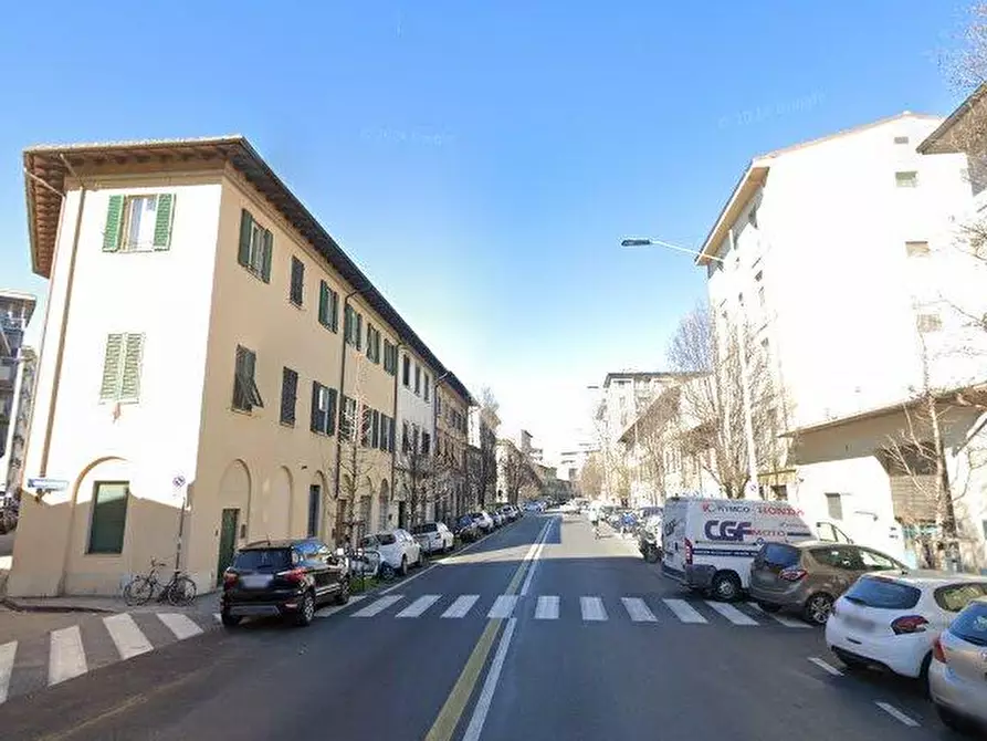 Immagine 1 di Appartamento in vendita  a Firenze