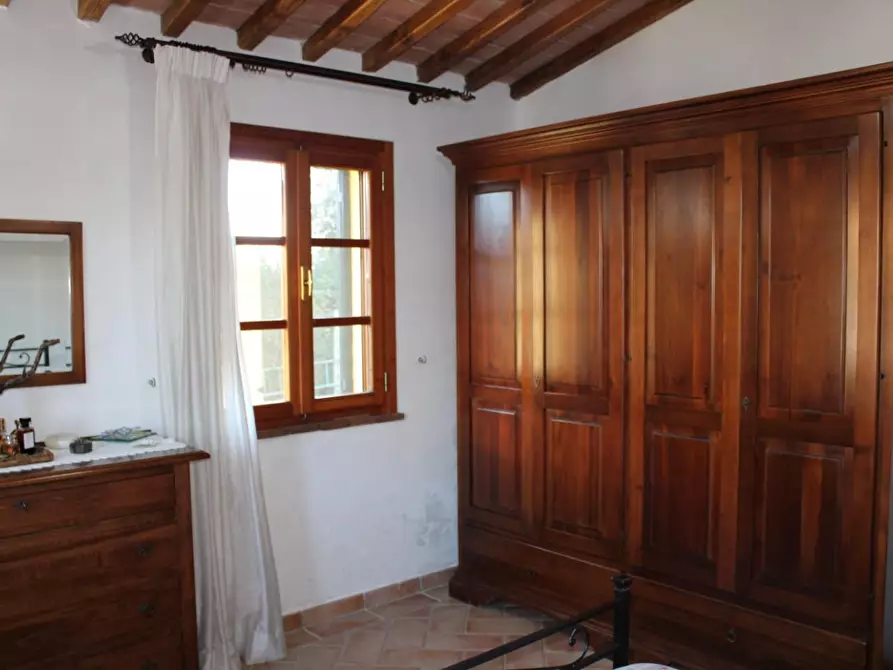 Immagine 15 di Villa in vendita  a Fauglia