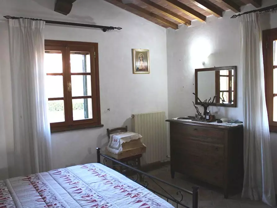 Immagine 29 di Villa in vendita  a Fauglia