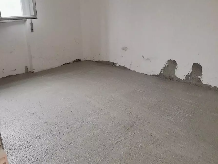 Immagine 5 di Appartamento in vendita  a Pisa