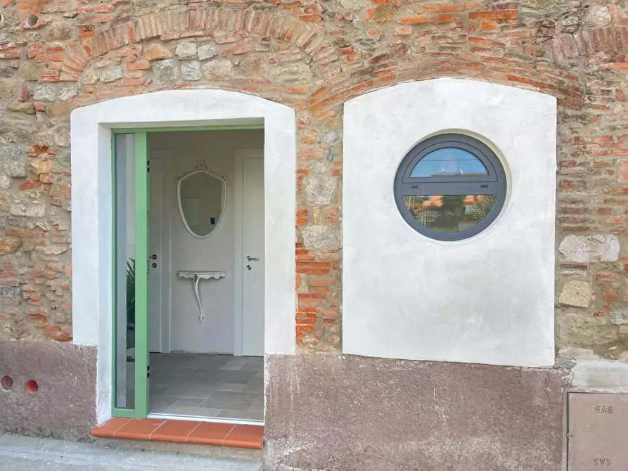 Immagine 20 di Villa in vendita  a San Giuliano Terme