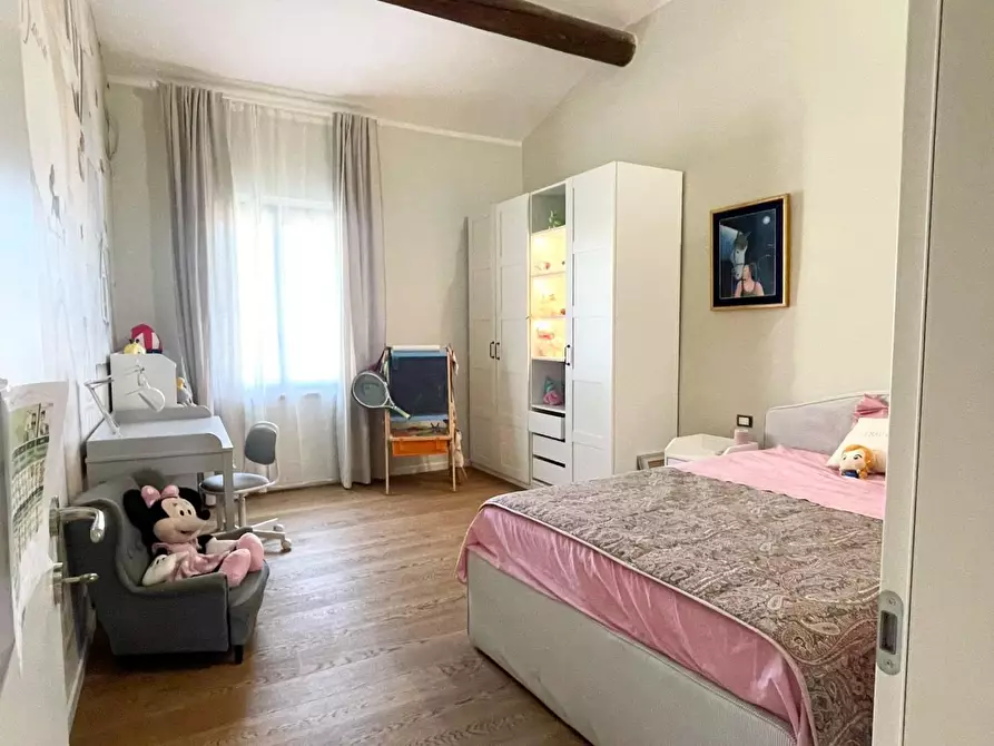 Immagine 10 di Villa in vendita  a San Giuliano Terme