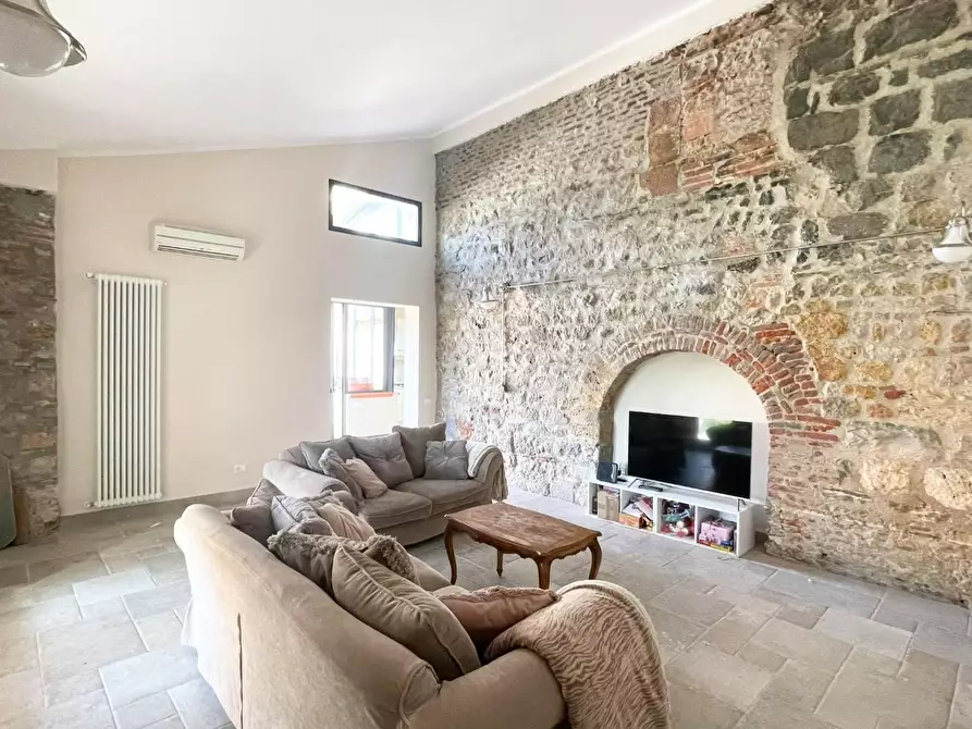 Immagine 14 di Villa in vendita  a San Giuliano Terme