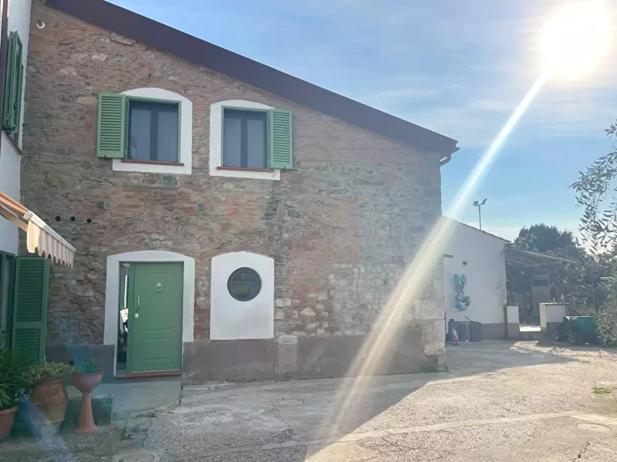 Immagine 21 di Villa in vendita  a San Giuliano Terme