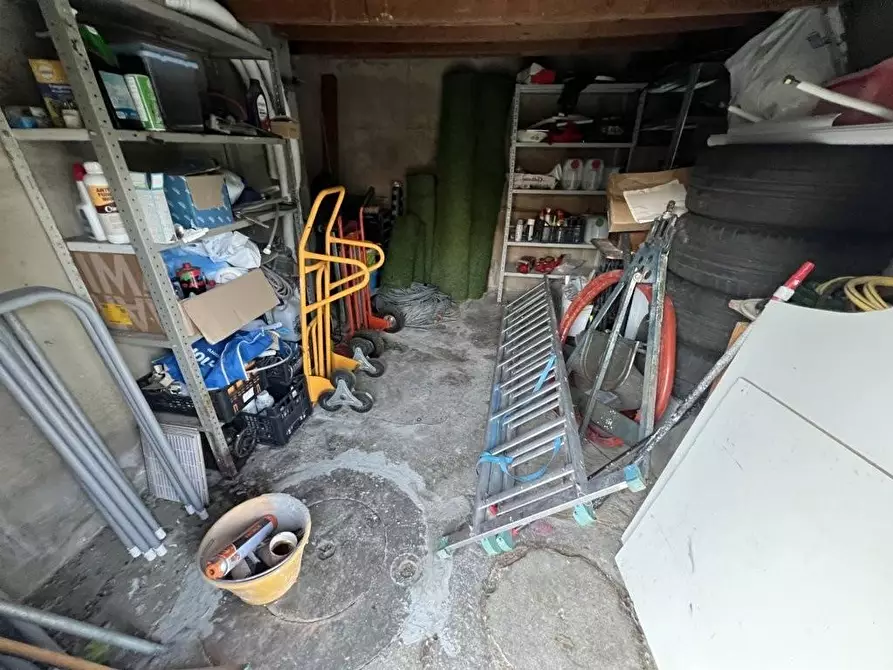 Immagine 19 di Appartamento in vendita  a Cecina