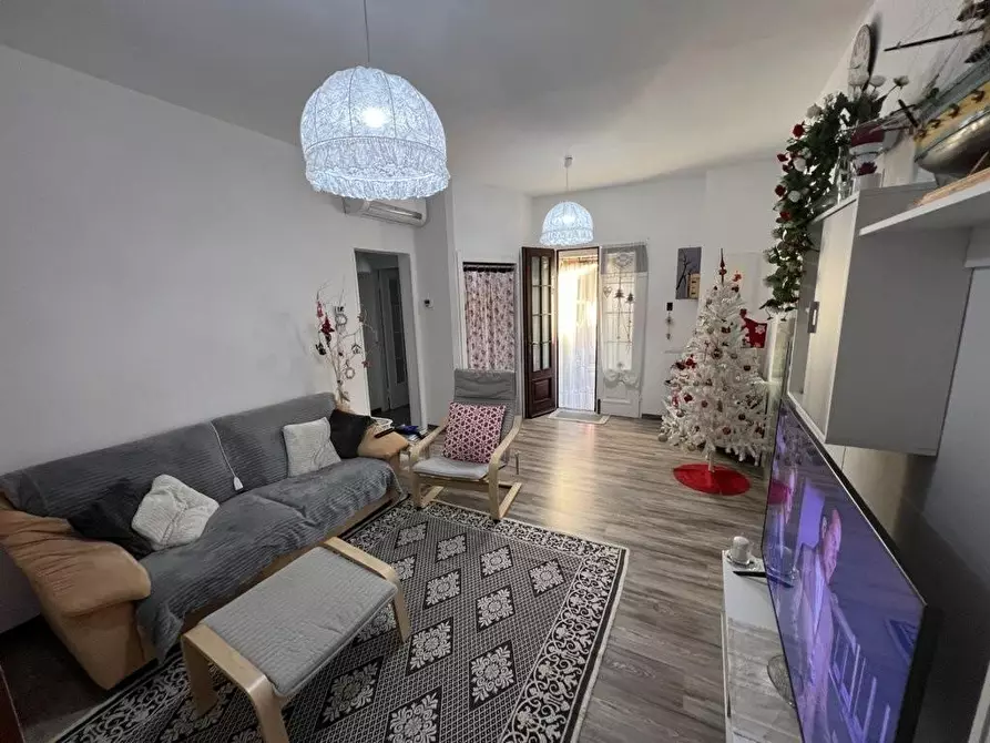 Immagine 3 di Appartamento in vendita  a Cecina