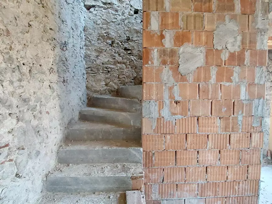 Immagine 8 di Villa in vendita  a Massarosa