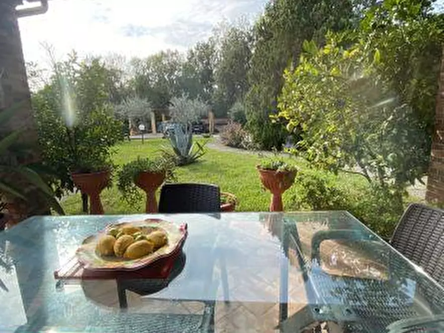 Immagine 6 di Casa indipendente in vendita  a Castelnuovo Magra