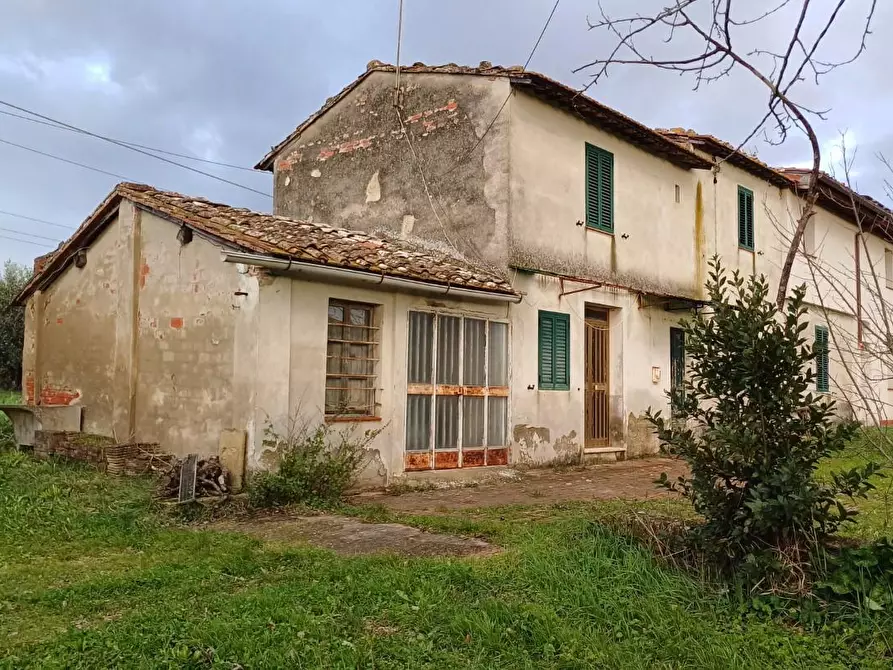 Immagine 8 di Porzione di casa in vendita  a Santa Maria A Monte