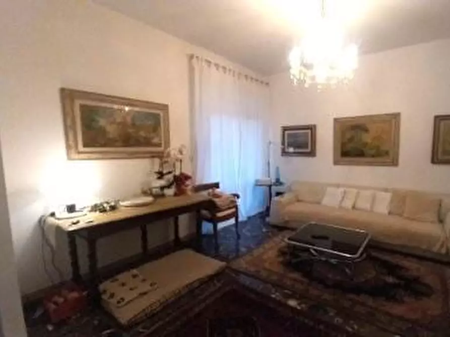 Immagine 4 di Appartamento in vendita  a Livorno
