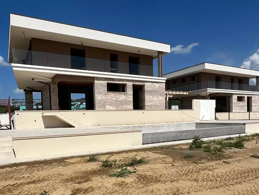 Immagine 23 di Villa in vendita  a Montelupo Fiorentino