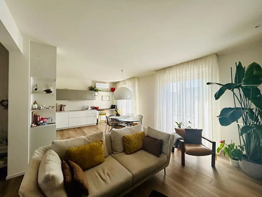 Immagine 9 di Appartamento in vendita  a Empoli