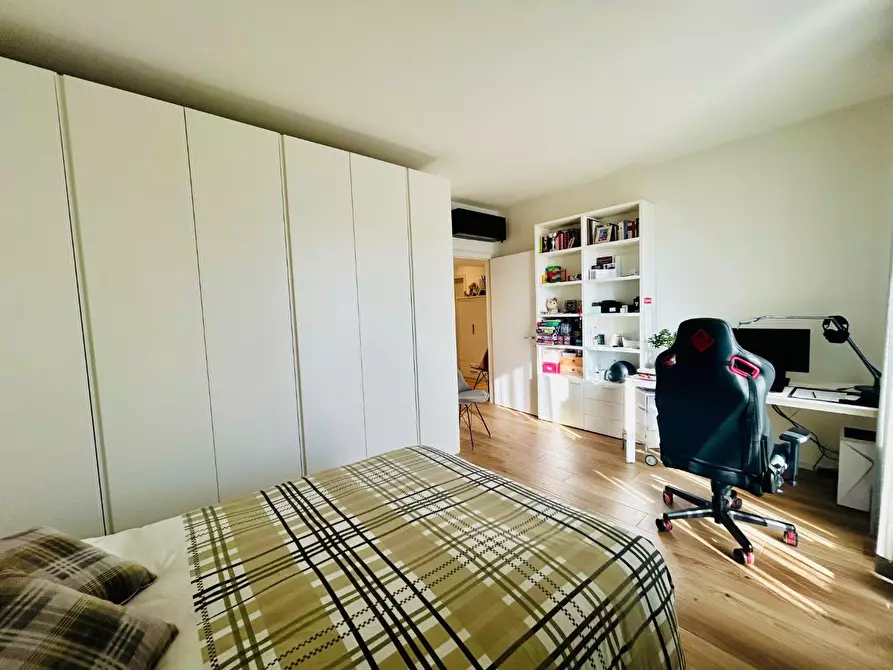 Immagine 13 di Appartamento in vendita  a Empoli