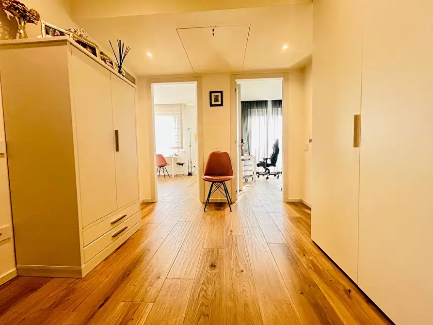 Immagine 10 di Appartamento in vendita  a Empoli